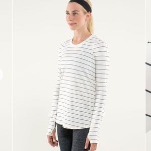 Lululemon Angel wing slalom stripe Tuck and Flow